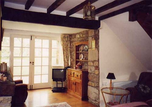Easter Cottage interior