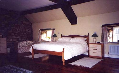 Easter Cottage has a double and two single beds